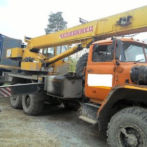 автокран 25 тонн Челябинец на Урале